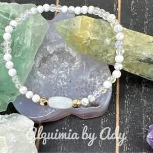 4mm dainty Howlite beaded handmade bracelet